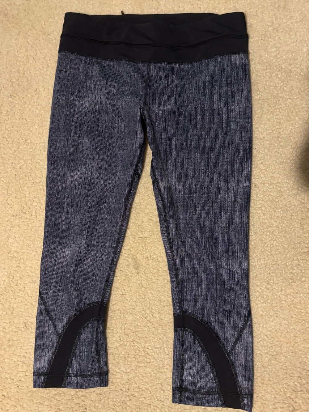 lululemon athletica Heather Charcoal Leggings with Black Waistband